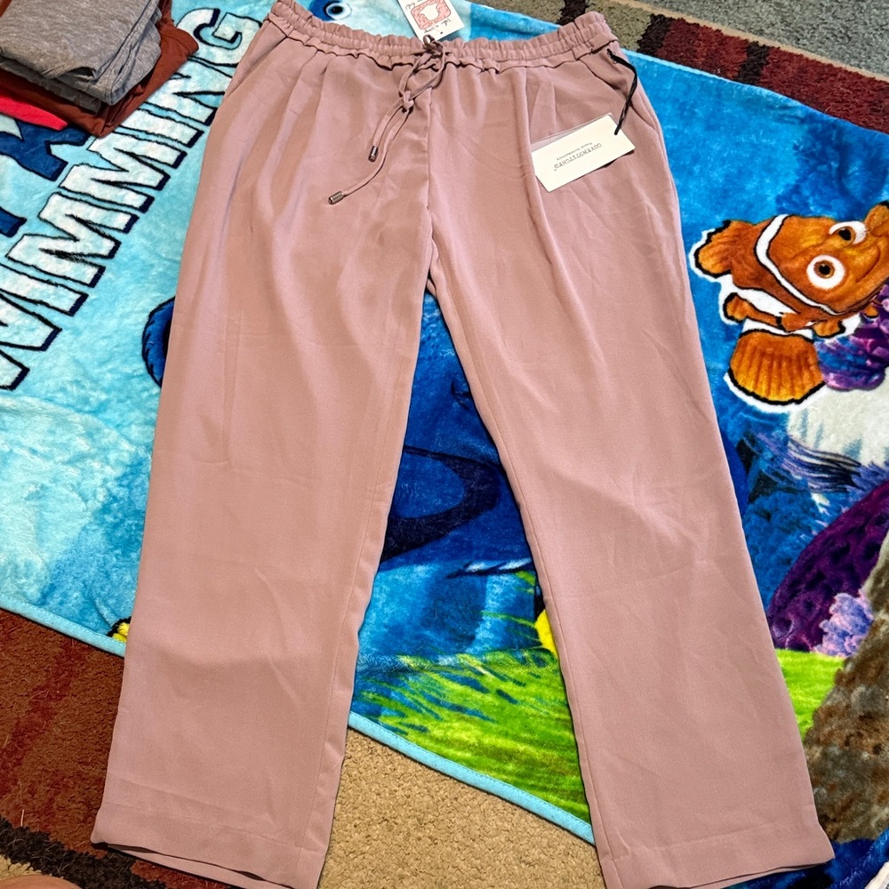 Coverstitched mauve lightweight pants large